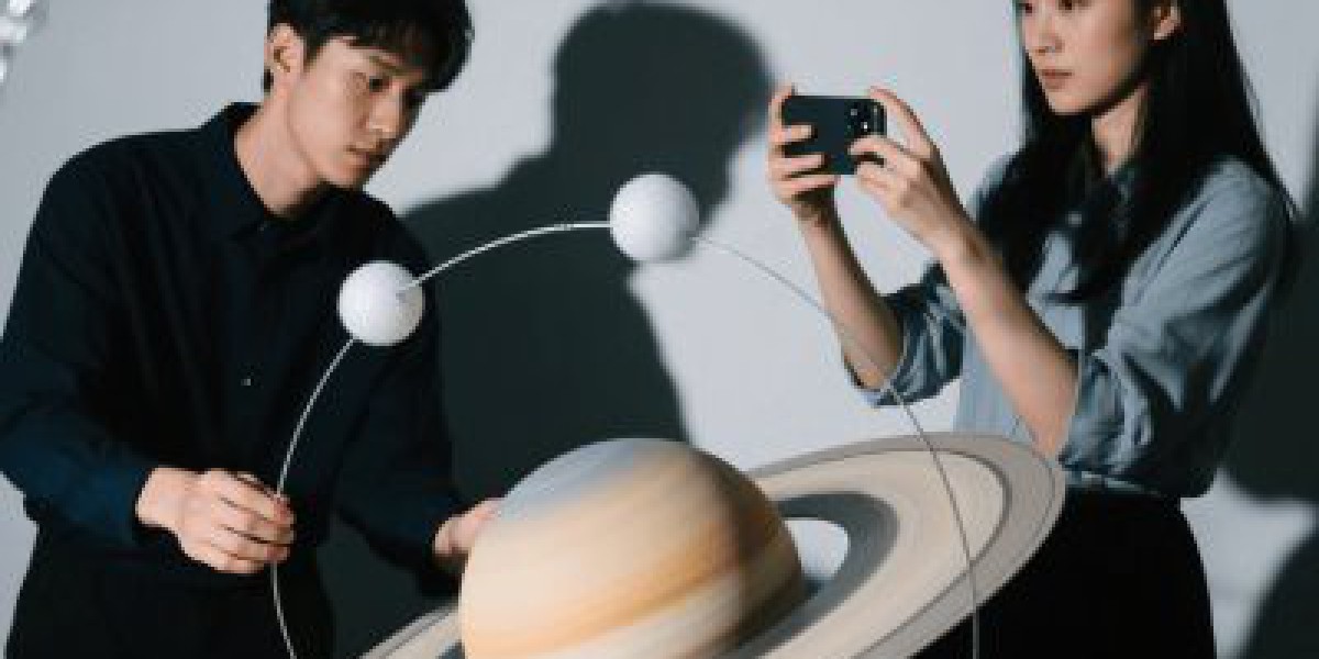 土星环：宇宙中最细腻的项链，亿年小颗粒编织的壮丽画卷