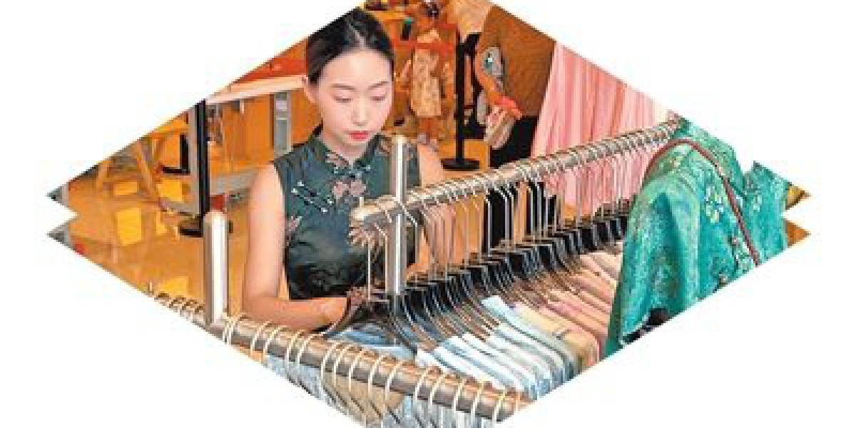 “新中式”穿搭成潮流 沈阳线下服务促旗袍消费