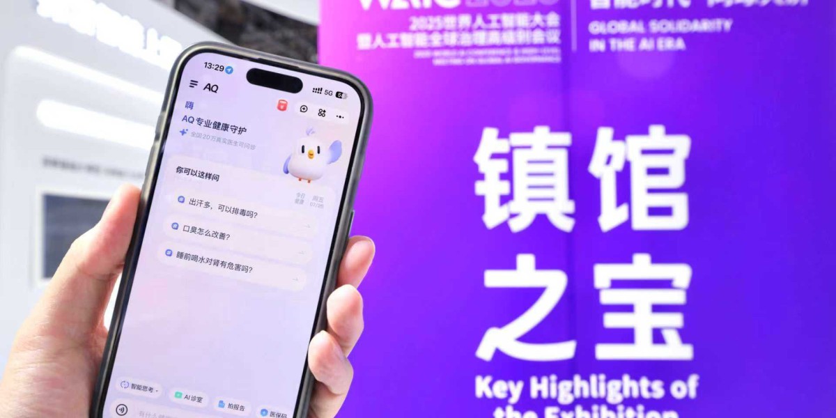 对话蚂蚁集团张俊杰：AI 如何重塑医疗健康产业？