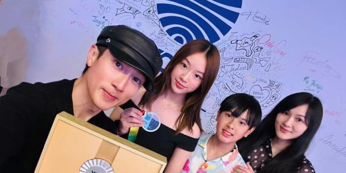 吴尊女儿太漂亮了，14岁亭亭玉立身材很吸晴，儿子颜值帅气像爸爸