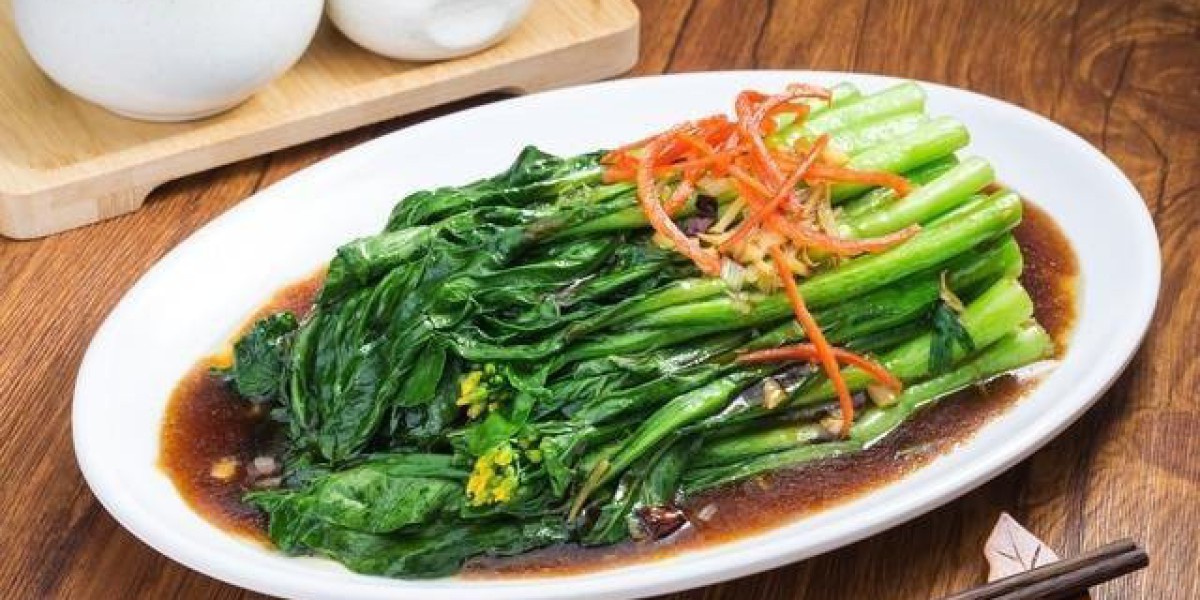 清炒菠菜：平凡食材里的健康与美味