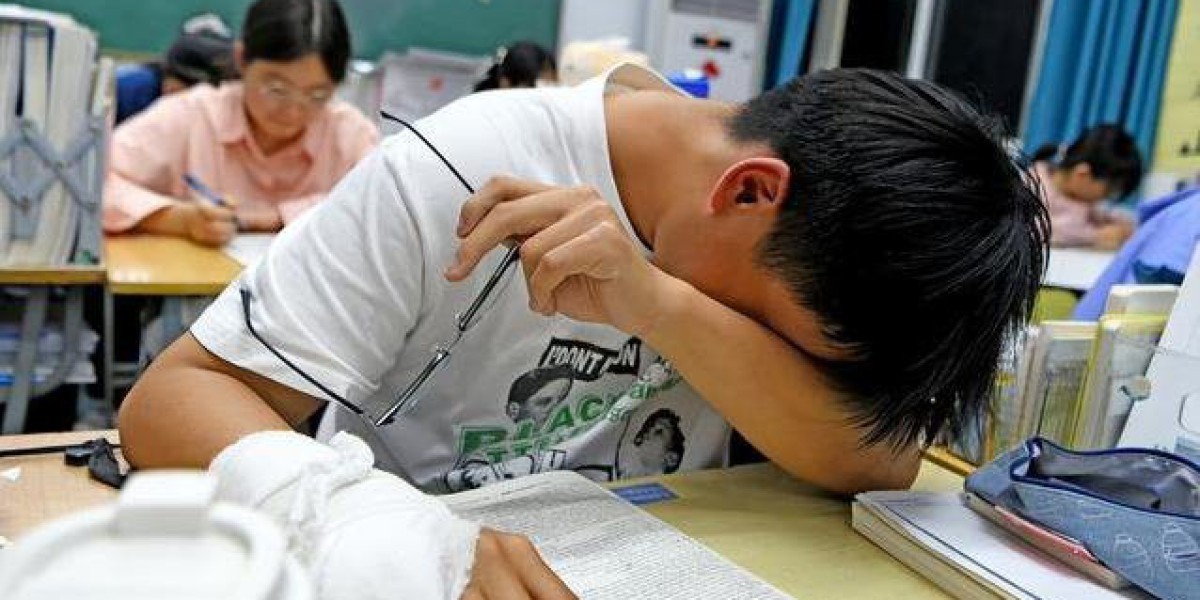 晚自习延长到9:30，家长群吵翻天截图上网，学校回应让人意外？